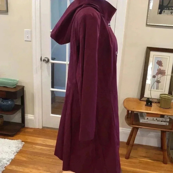 CeCe winter coat with hood. Purple.  Size L. - Picture 7 of 12